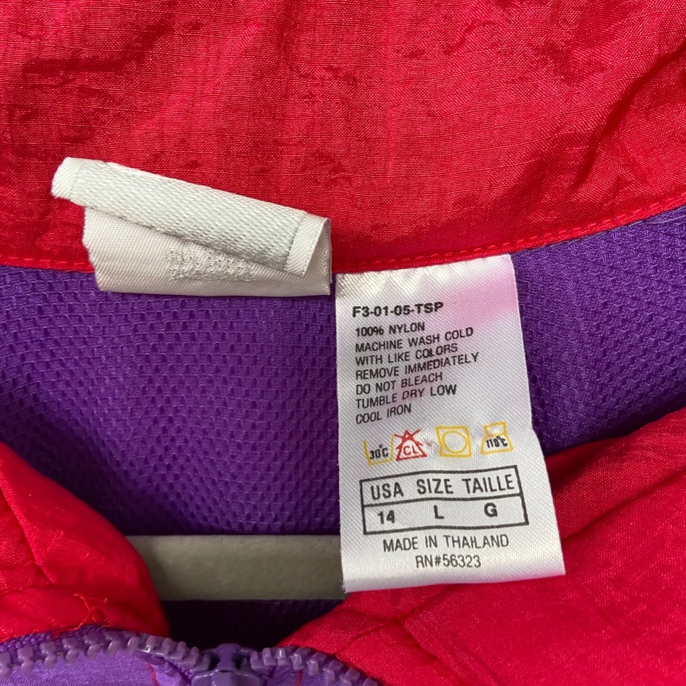 Nike Retro 90s Colorblock Asymmetrical Windbreaker - Picture 3 of 12